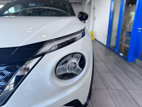 Nissan Juke 1.6 N-Connecta Auto Euro 6 5dr 49