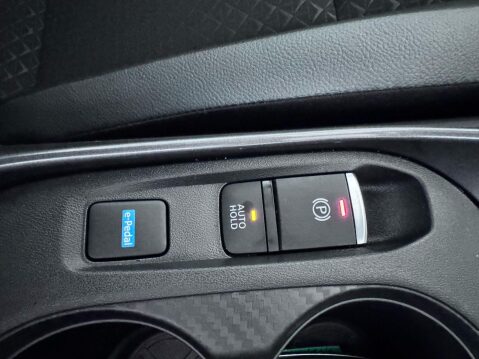 Nissan Juke 1.6 N-Connecta Auto Euro 6 5dr 34