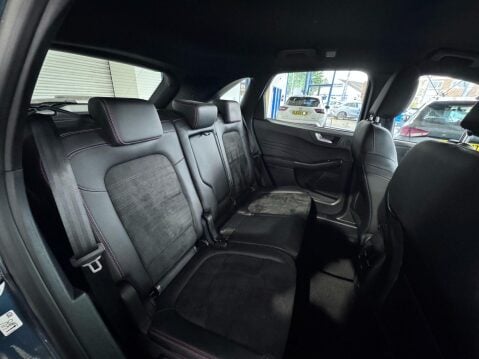 Ford Kuga 1.5T EcoBoost ST-Line Edition Euro 6 (s/s) 5dr 44
