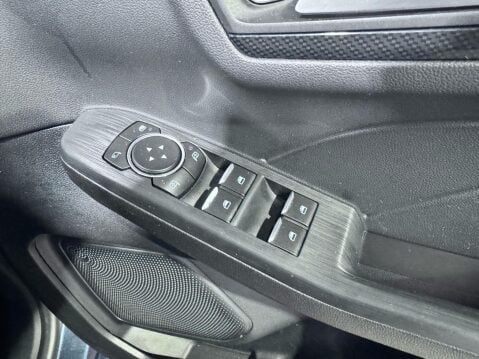 Ford Kuga 1.5T EcoBoost ST-Line Edition Euro 6 (s/s) 5dr 46