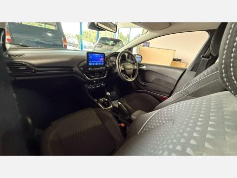 Ford Fiesta 1.0T EcoBoost Titanium Euro 6 (s/s) 5dr 12