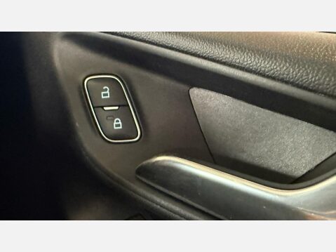 Ford Fiesta 1.0T EcoBoost Titanium Euro 6 (s/s) 5dr 24
