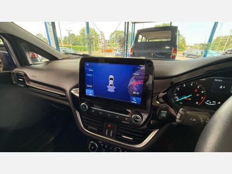 Ford Fiesta 1.0T EcoBoost Titanium Euro 6 (s/s) 5dr 28