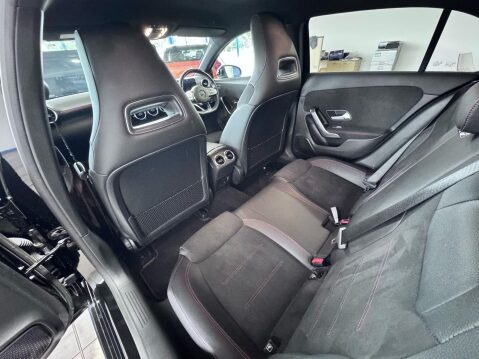 Mercedes-Benz A Class 1.3 A200 AMG Line 7G-DCT Euro 6 (s/s) 5dr 43