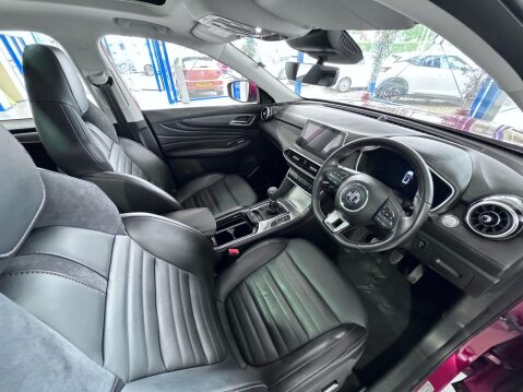 MG HS 1.5 T-GDI Exclusive Euro 6 (s/s) 5dr 21