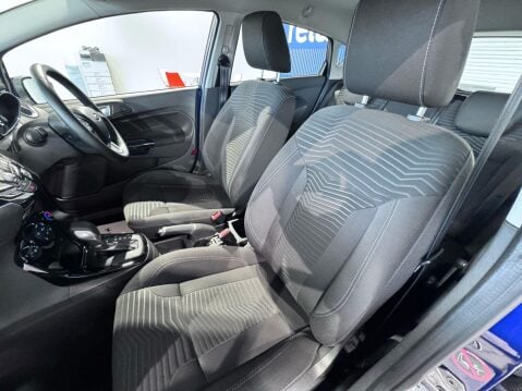 Ford Fiesta 1.0T EcoBoost Zetec Powershift Euro 5 5dr 29