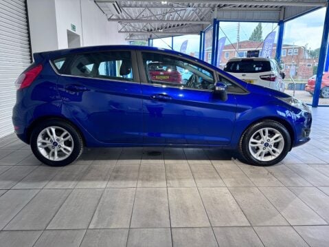 Ford Fiesta 1.0T EcoBoost Zetec Powershift Euro 5 5dr 3