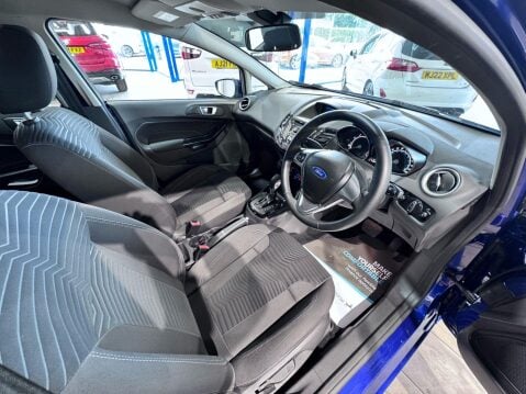 Ford Fiesta 1.0T EcoBoost Zetec Powershift Euro 5 5dr 22