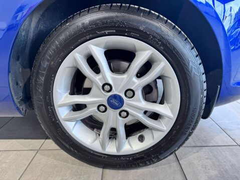 Ford Fiesta 1.0T EcoBoost Zetec Powershift Euro 5 5dr 18