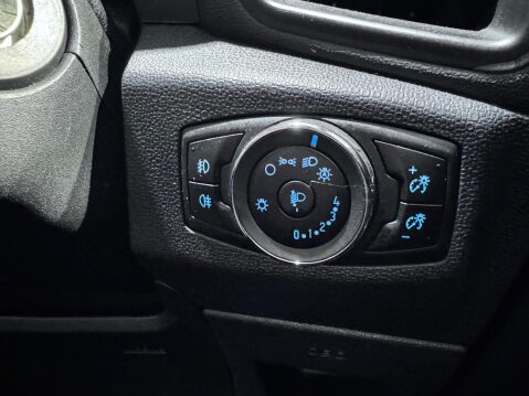 Ford Ecosport 1.0T EcoBoost ST-Line Euro 6 (s/s) 5dr 31