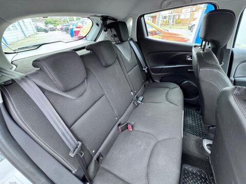 Renault Clio 1.2 16V Dynamique MediaNav Euro 5 5dr 16