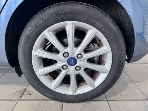 Ford Fiesta 1.0T EcoBoost Titanium Euro 6 (s/s) 5dr 19