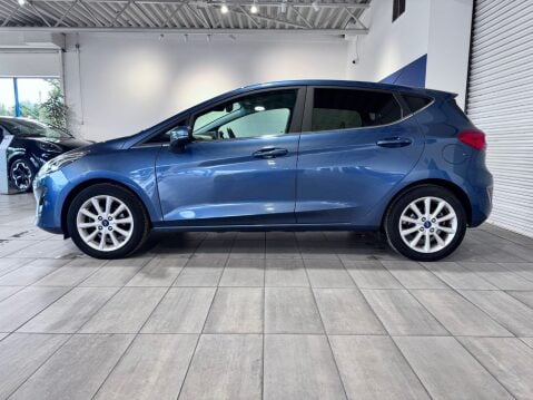 Ford Fiesta 1.0T EcoBoost Titanium Euro 6 (s/s) 5dr 11