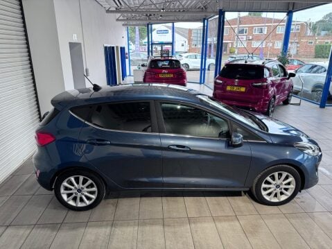 Ford Fiesta 1.0T EcoBoost Titanium Euro 6 (s/s) 5dr 4