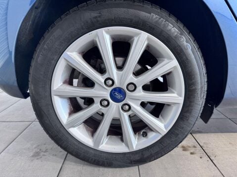 Ford Fiesta 1.0T EcoBoost Titanium Euro 6 (s/s) 5dr 17
