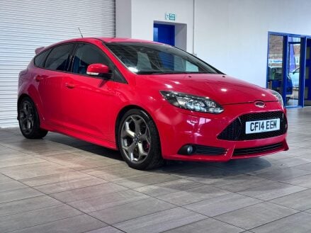 Ford Focus 2.0T EcoBoost ST-3 Euro 5 (s/s) 5dr