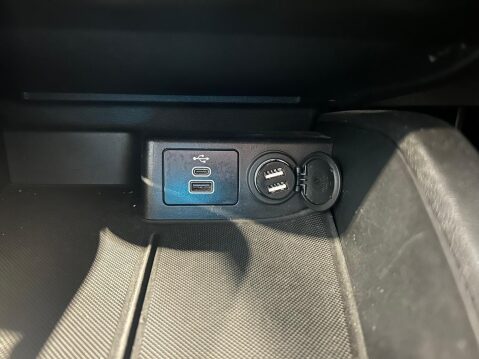 Ford Focus 1.0T EcoBoost ST-Line Euro 6 (s/s) 5dr 24