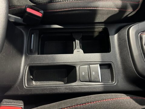 Ford Focus 1.0T EcoBoost ST-Line Euro 6 (s/s) 5dr 26