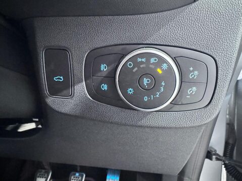 Ford Puma 1.0T EcoBoost MHEV ST-Line X Euro 6 (s/s) 5dr 31