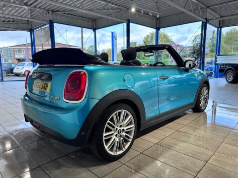 Mini Convertible 1.5 Cooper Euro 6 (s/s) 2dr 3