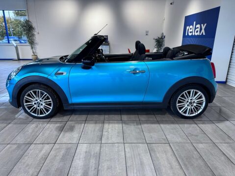 Mini Convertible 1.5 Cooper Euro 6 (s/s) 2dr 6