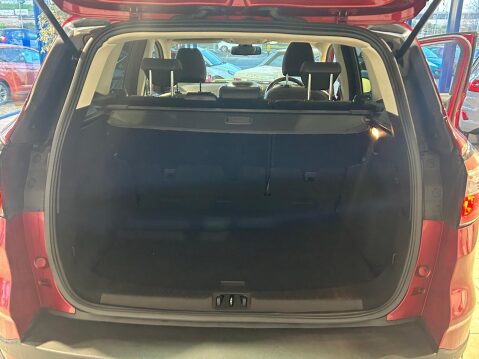 Ford Kuga 1.5 TDCi Titanium Euro 6 (s/s) 5dr 9