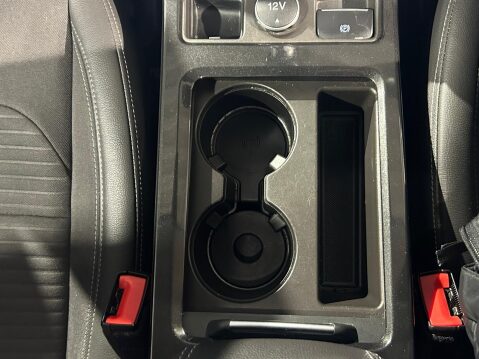 Ford Kuga 1.5 TDCi Titanium Euro 6 (s/s) 5dr 21