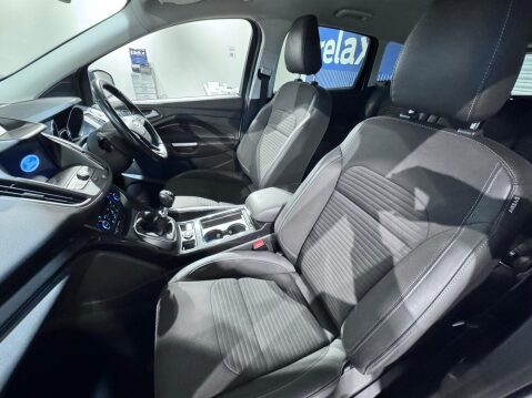 Ford Kuga 1.5 TDCi Titanium Euro 6 (s/s) 5dr 29