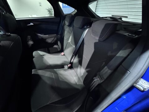 Ford Focus 1.0T EcoBoost ST-Line Euro 6 (s/s) 5dr 30