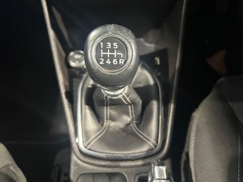 Ford Fiesta 1.0T EcoBoost Titanium Euro 6 (s/s) 5dr 26