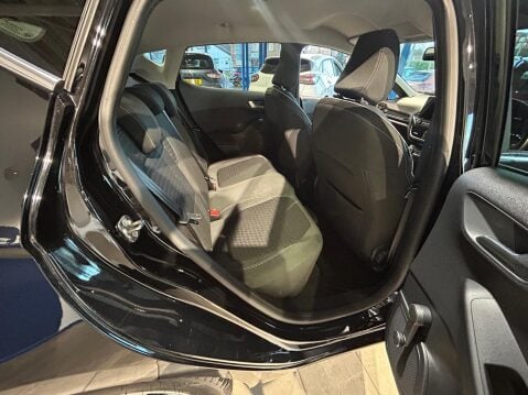 Ford Fiesta 1.0T EcoBoost Titanium Euro 6 (s/s) 5dr 16