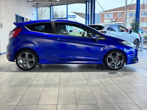 Ford Fiesta 1.6T EcoBoost ST-3 Euro 6 3dr 2