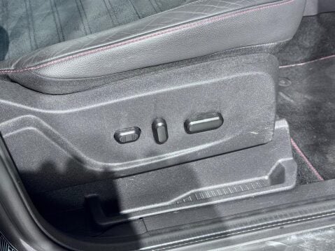 Ford Kuga 2.0 TDCi ST-Line X Powershift AWD Euro 6 (s/s) 5dr 15