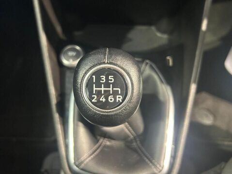 Ford Fiesta 1.0T EcoBoost Zetec Euro 6 (s/s) 5dr 28