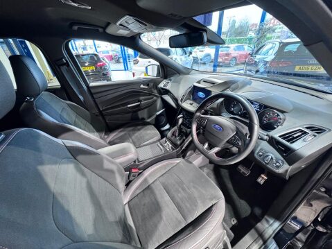 Ford Kuga 2.0 TDCi ST-Line Powershift Euro 6 5dr 9