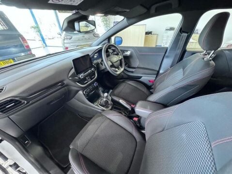 Ford Puma 1.0T EcoBoost MHEV ST-Line Euro 6 (s/s) 5dr 27
