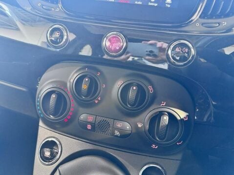 Fiat 500 1.0 MHEV Euro 6 (s/s) 3dr 18