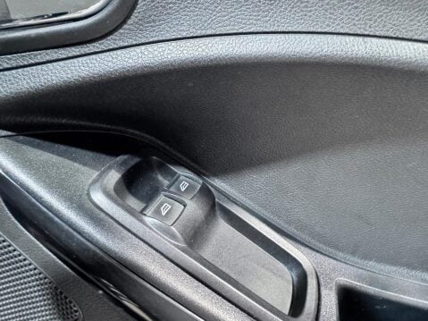 Ford Ka+ 1.2 Ti-VCT Zetec Euro 6 5dr 25