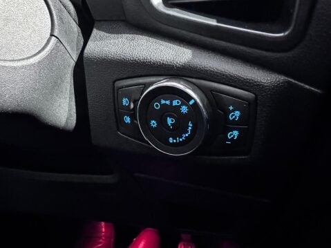 Ford Ecosport 1.0T EcoBoost ST-Line Euro 6 (s/s) 5dr 25