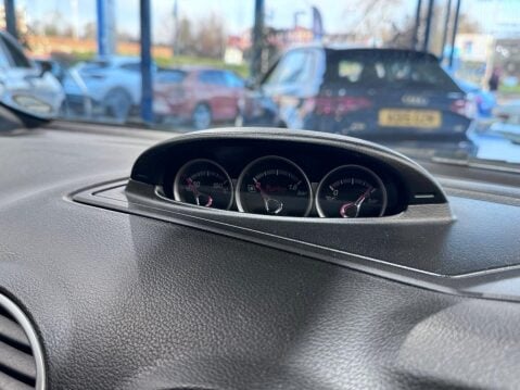 Ford Focus 2.5 RS Hatchback 3dr Petrol Manual (225 g/km, 301 bhp) 12