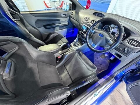 Ford Focus 2.5 RS Hatchback 3dr Petrol Manual (225 g/km, 301 bhp) 10