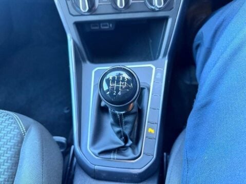 Volkswagen Polo 1.0 TSI R-Line Euro 6 (s/s) 5dr 23