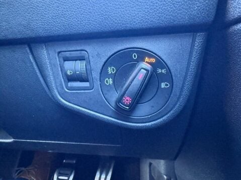 Volkswagen Polo 1.0 TSI R-Line Euro 6 (s/s) 5dr 30