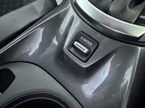 Nissan Juke 1.6 N-Connecta Auto Euro 6 5dr 18