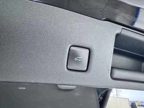 Ford Kuga 1.5T EcoBoost ST-Line Edition Euro 6 (s/s) 5dr 32