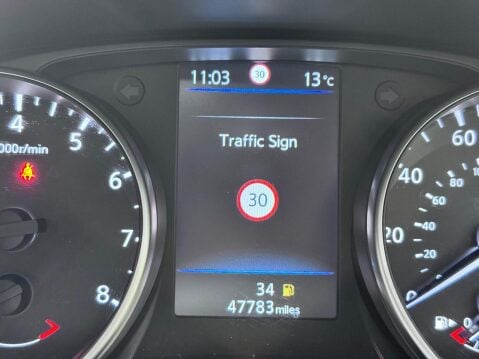 Nissan Qashqai 1.3 DIG-T N-Connecta Euro 6 (s/s) 5dr 12