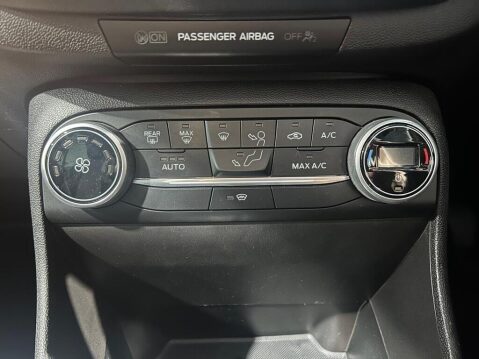 Ford Fiesta 1.0T EcoBoost Titanium Euro 6 (s/s) 5dr 24
