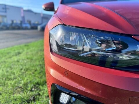 Volkswagen Polo 1.0 TSI R-Line Euro 6 (s/s) 5dr 8