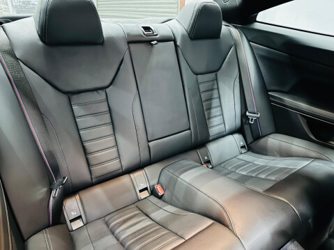 BMW 4 Series 2.0 420i M Sport Auto Euro 6 (s/s) 2dr 21