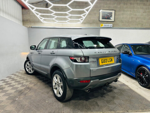 Land Rover Range Rover Evoque 2.2 SD4 Pure 4WD Euro 5 (s/s) 5dr 7